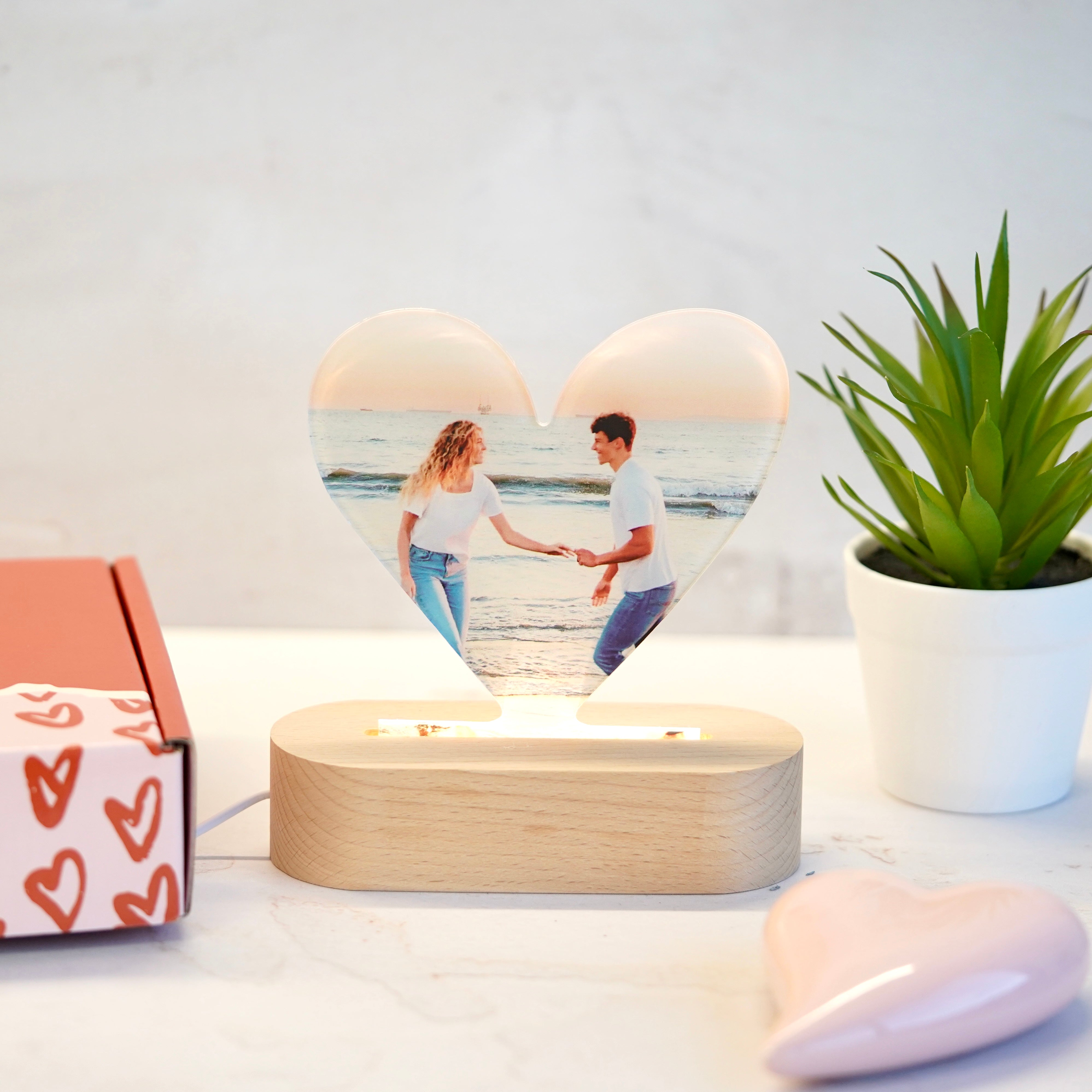 Lámpara foto personalizada y forma de corazón