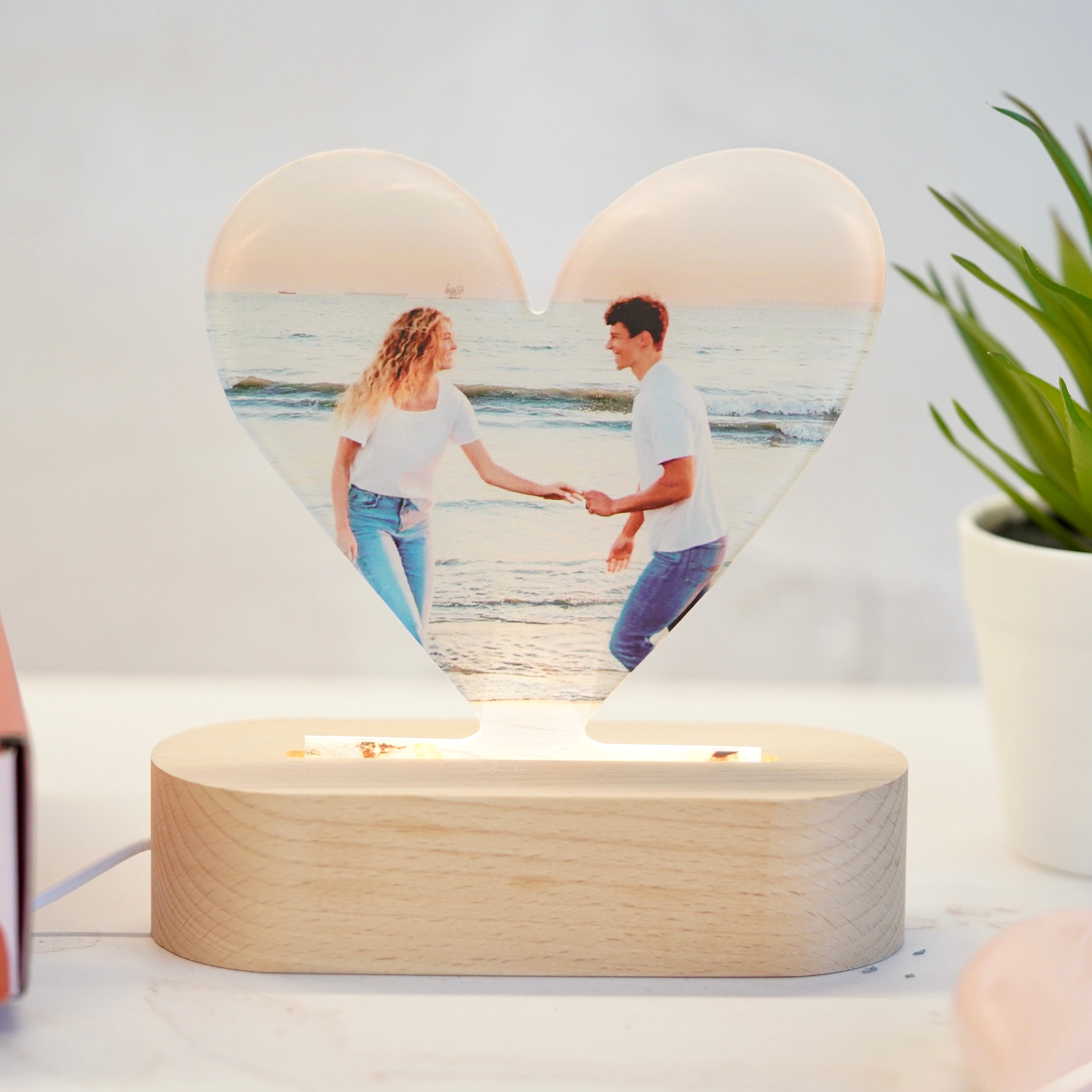 Lámpara foto personalizada y forma de corazón