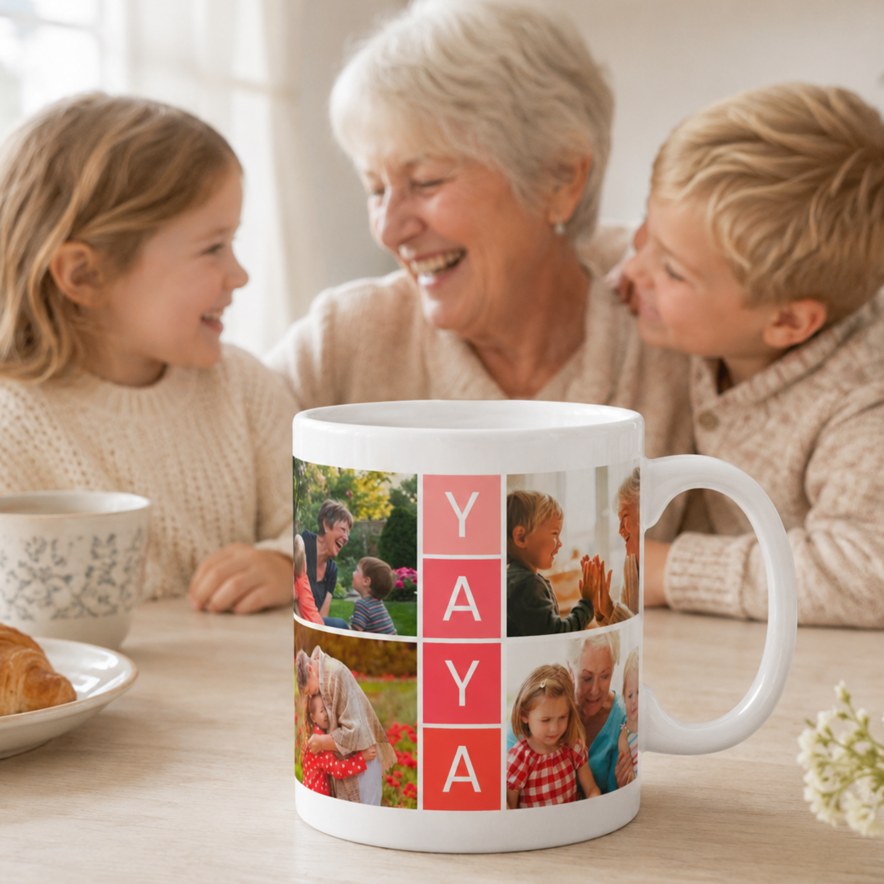 Taza Personalizada Yaya con 4 Fotos