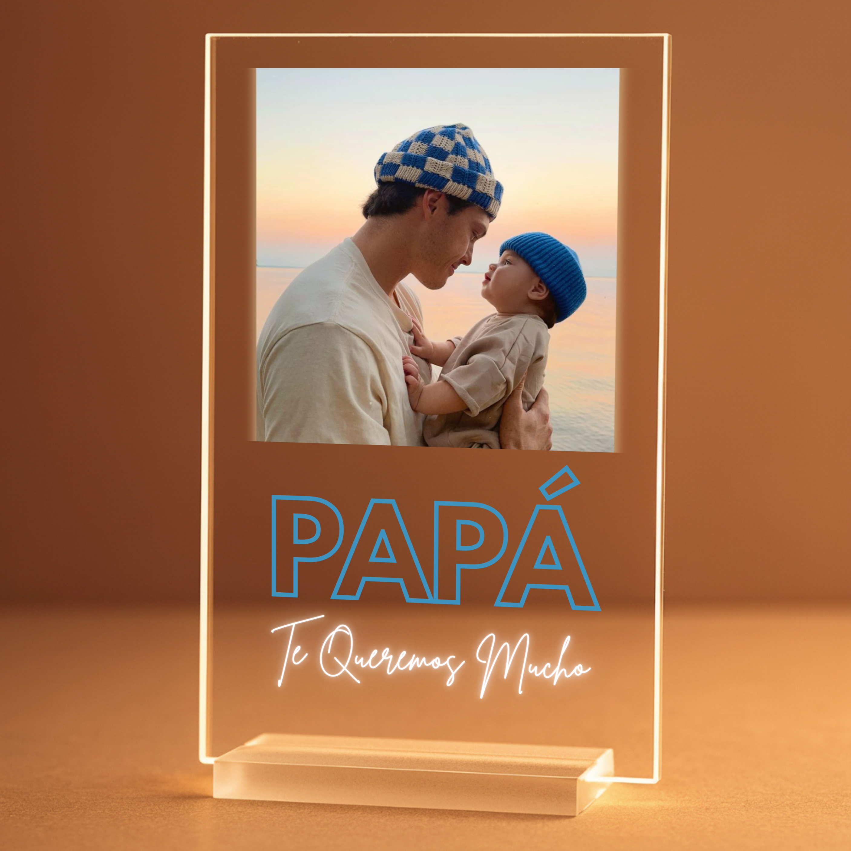 Colagem de crachás DAD com 8 fotos