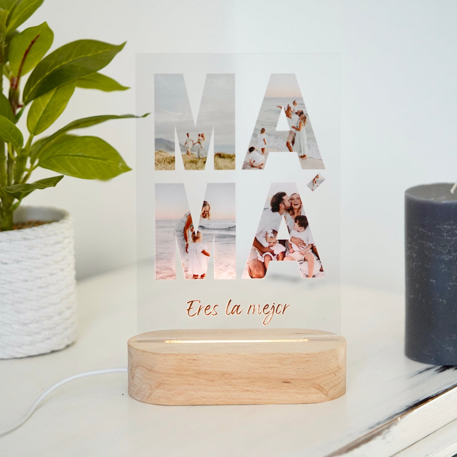 Lámpara para mamá con fotos familiares y mensaje Eres la mejor sobre base de luz de madera