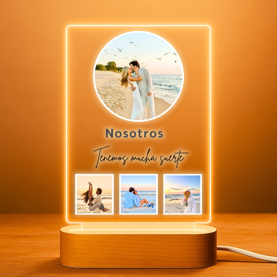 Lámpara personalizada con 4 fotos y texto sobre metacrilato premium
