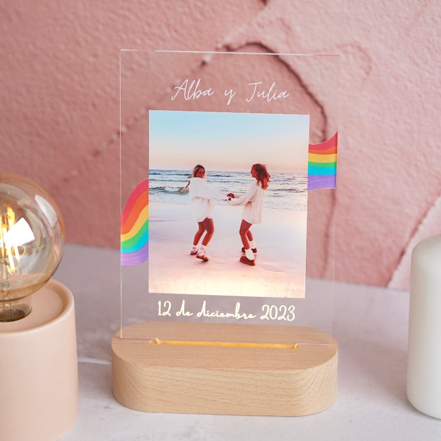 Regalo personalizado para pareja con lámpara LED y foto especial lgtbi