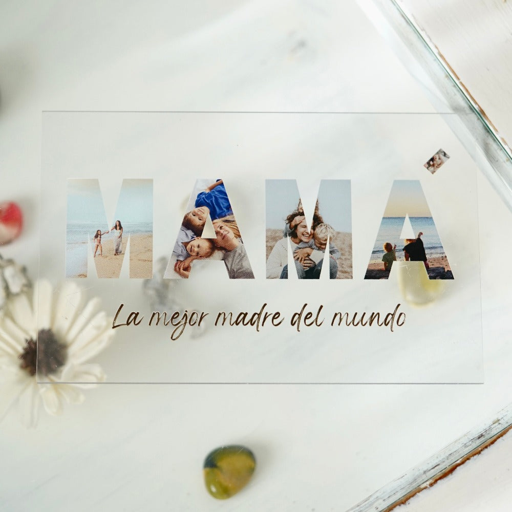 Placa "Mamá" con fotos