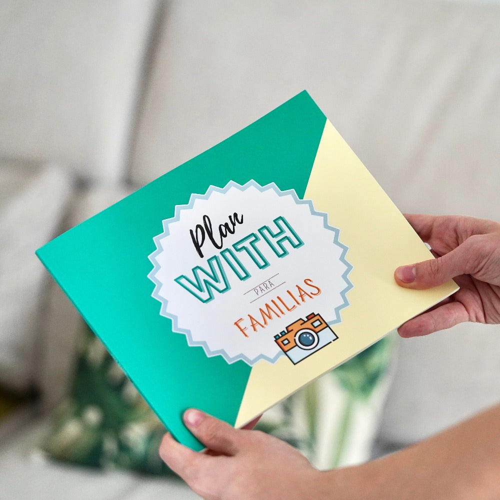 Plan With 50 planes sorpresa para hacer en Familia. Álbum de fotos inolvidable. El mejor regalo. Crea recuerdos inolvidables. Planes en Familia | Idea de regalo | Libro de retos en Familia | Planes divertidos en Familia | Regalos para mi Familia | Qué hacer con mi Familia | Cristal Plaque