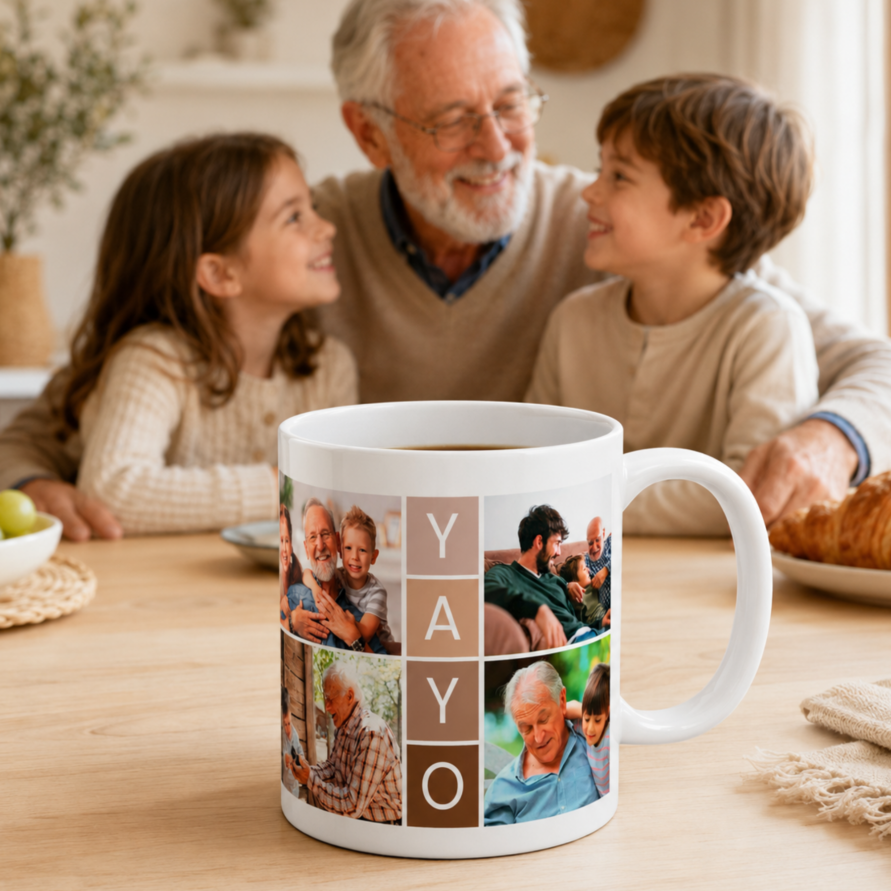 Taza Personalizada Yayo con 4 Fotos