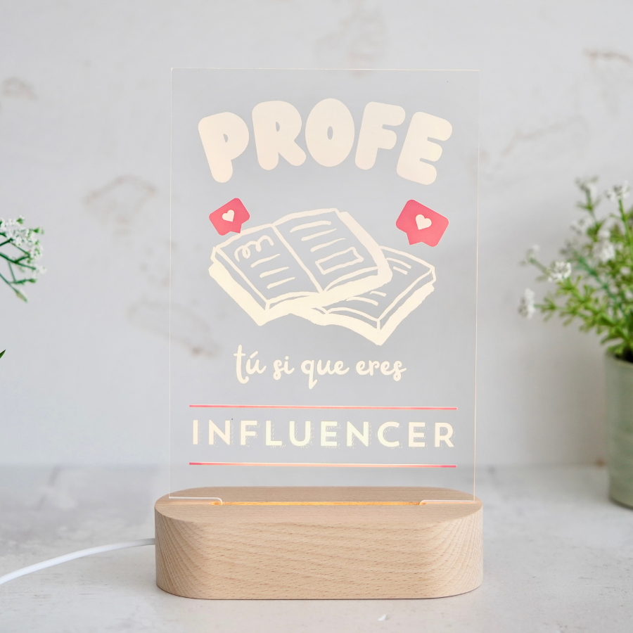 ¡ Celebra el fin de curso con nosotros !
Esta lámpara personalizada es un detalle original para regalar. Un regalo original con el que seguro sorprenderás.