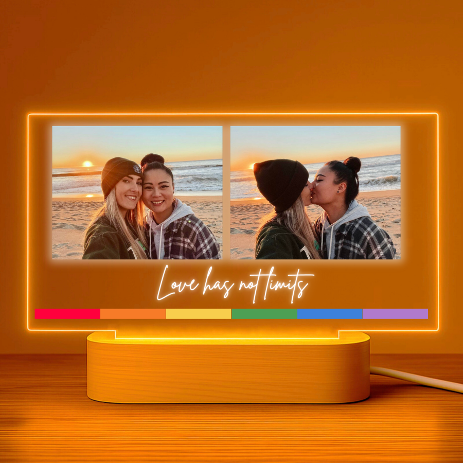 Lámpara personalizada con 2 fotos y texto LGTBI sobre metacrilato premium