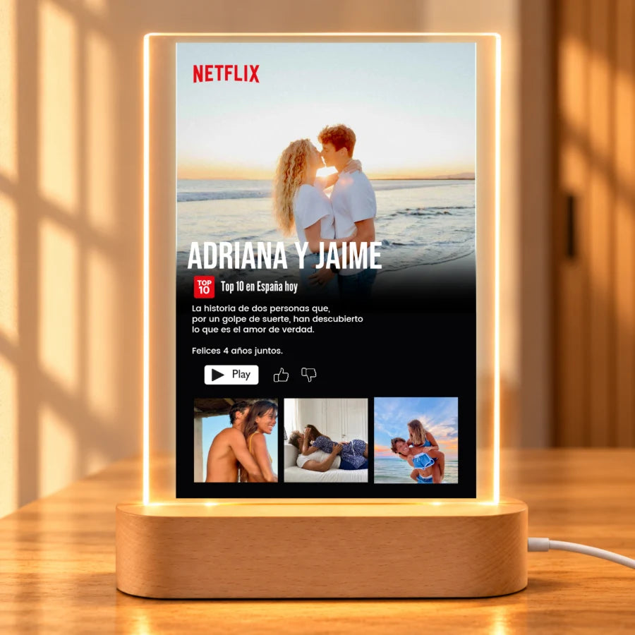 Lámpara personalizada estilo Netflix con foto de pareja, nombres y 3 fotos, en metacrilato con base de luz LED de madera